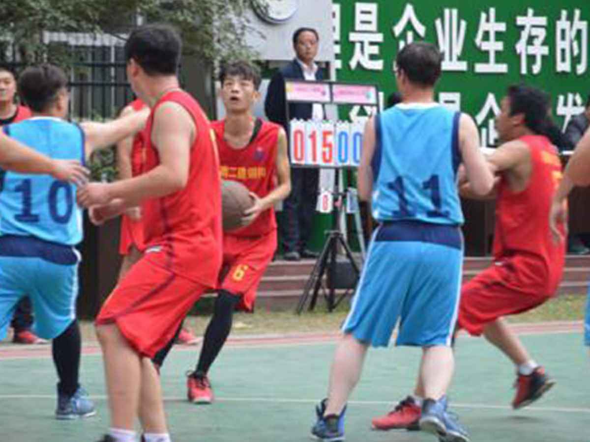 参加三亚文韬旅游电子商务有限公司“奋进杯”男子篮球赛